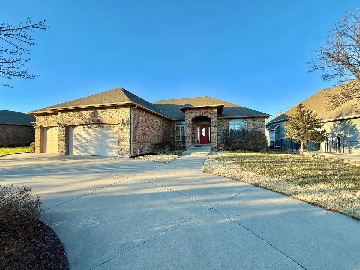 3417 S Sabin Ct, Wichita, KS 67215 - Image #1