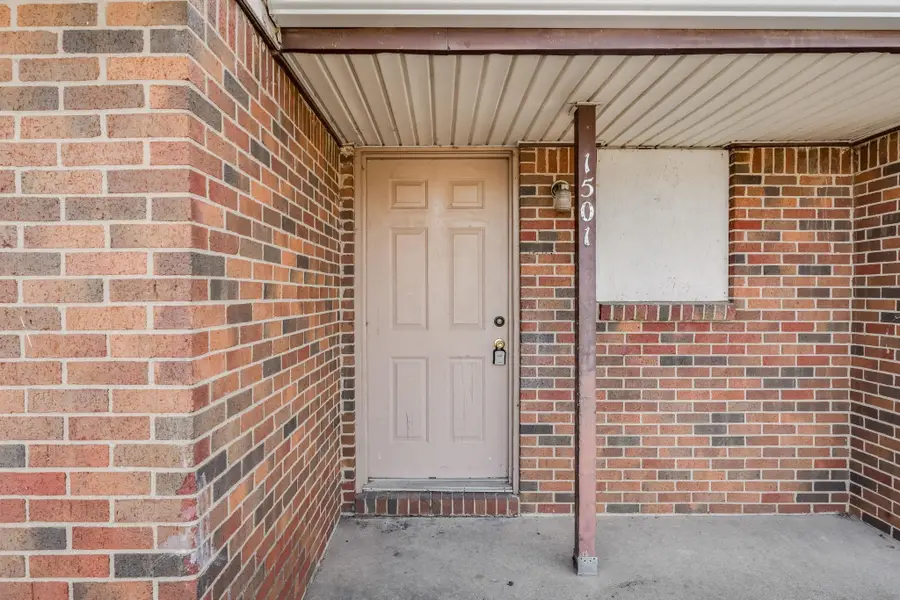 1501 E Berkeley St, Wichita, KS 67216 - Image #2