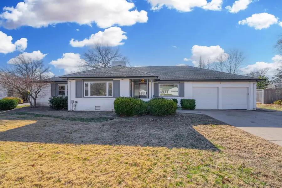 9 E English Ave, Eastborough, KS 67207 - Image #2