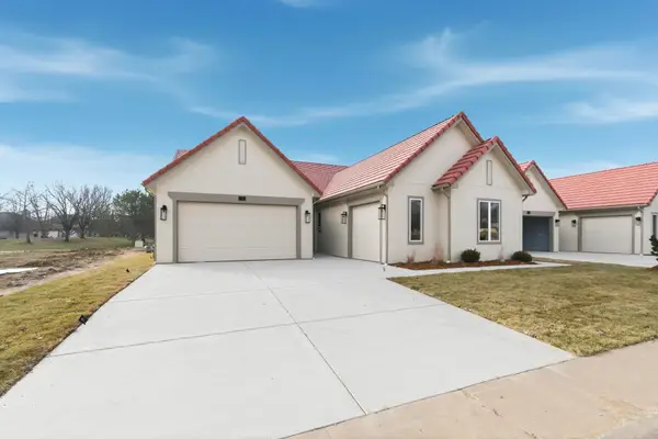 3 E Via Roma, Wichita, KS 67230