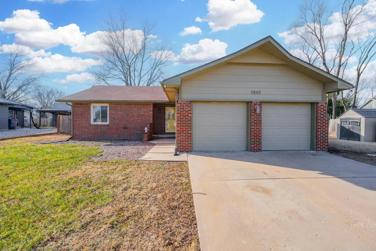 1847 N Terry Ln, Andover, KS 67002 - Image #1