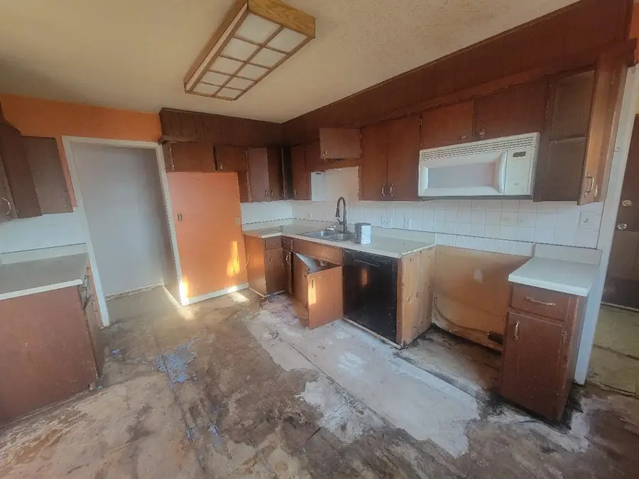 1217 N Sunset Dr, Mulvane, KS 67110 - Image #3