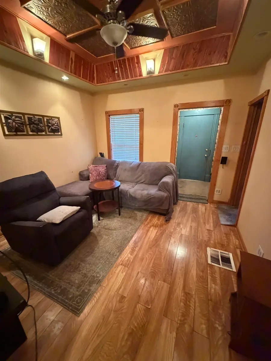 459 W 9th St N, Wichita, KS 67203 - Image #3