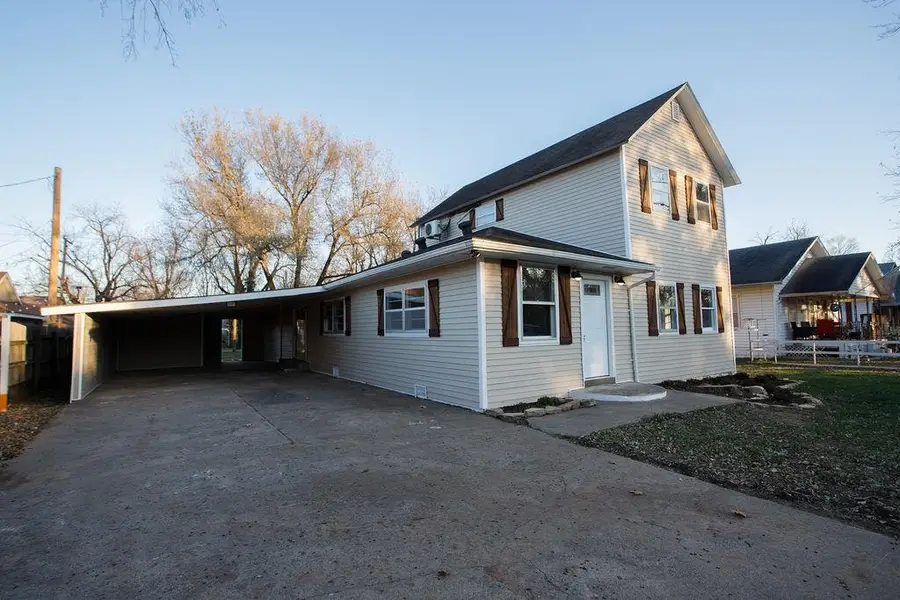 1308 Menor St, Winfield, KS 67156 - Image #2