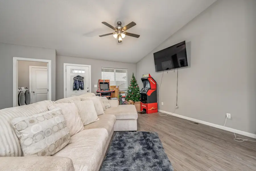 5286-5288 N Cypress St, Bel Aire, KS 67226 - Image #2