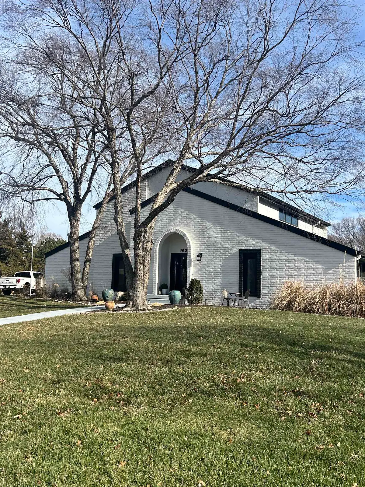 9122 E Windwood Ct, Wichita, KS 67226 - Image #1