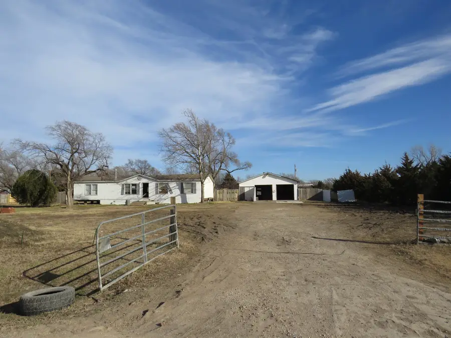 4340 N Linden Dr, Wichita, KS 67226 - Image #3