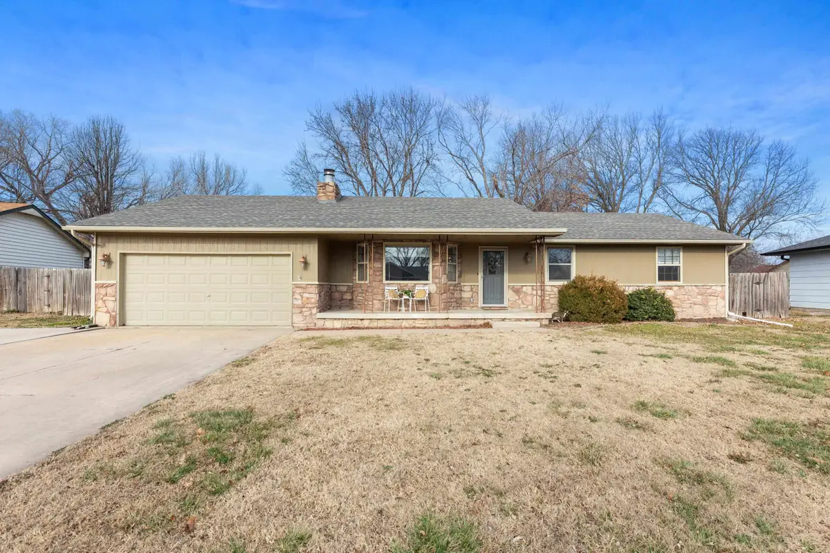 412 Southwind, Valley Center, KS 67147 - Image #1