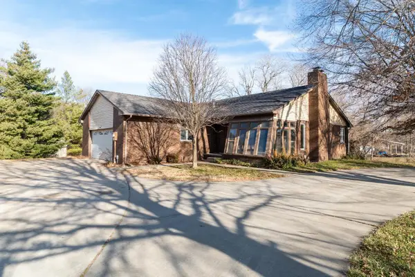 21 Beaver Creek Rd, Goddard, KS 67052