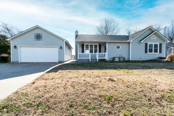 731 E Freeman Ave, Haysville, KS 67060