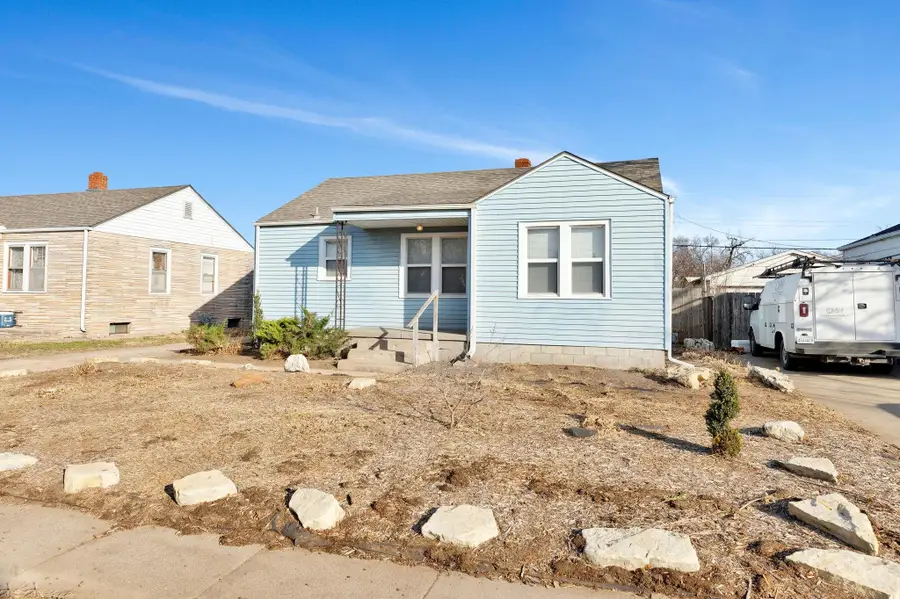 2118 S Pattie St, Wichita, KS 67211 - Image #2