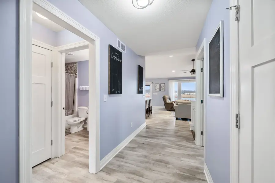 1902 E Highridge St, Park City, KS 67219 - Image #3