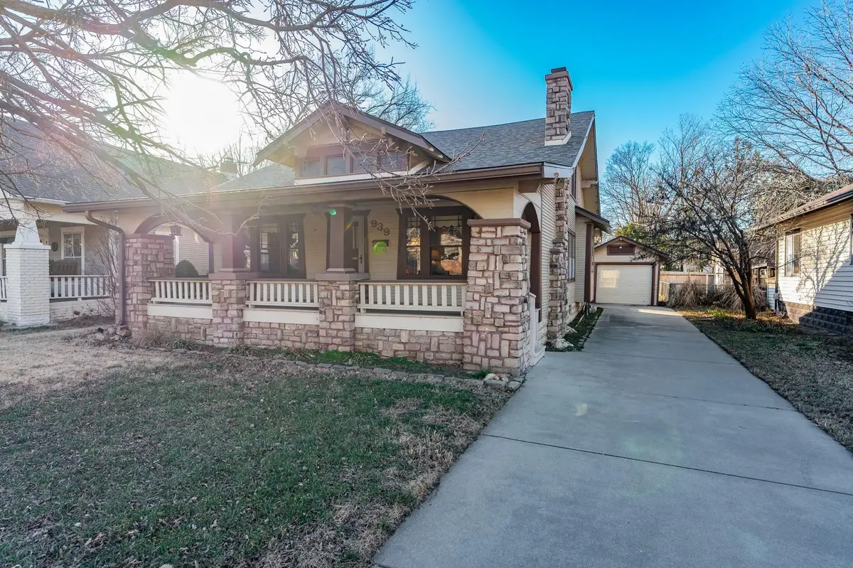 939 N Litchfield Ave, Wichita, KS 67203 - Image #1