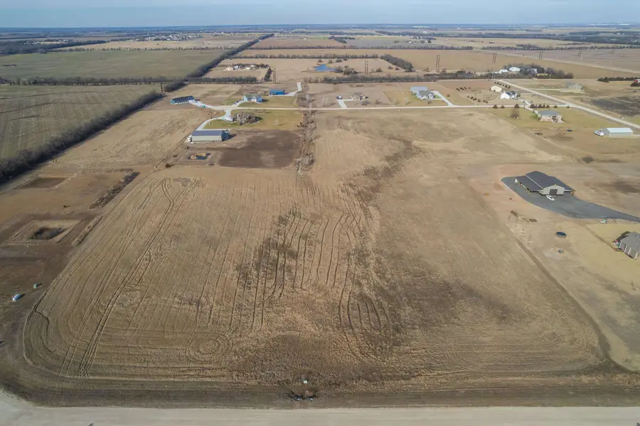 000 Prairie Grass Circle, Clearwater, KS 67026 - Image #2