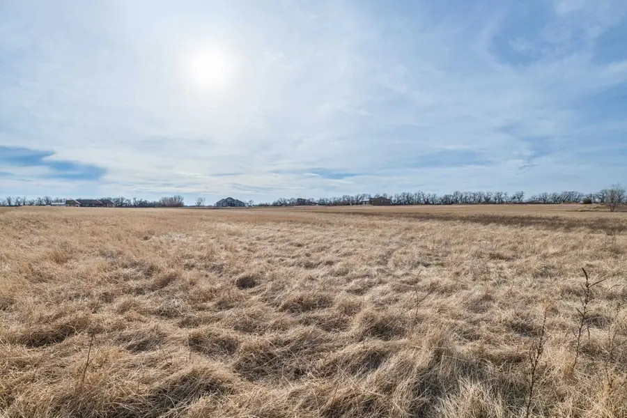 000 Prairie Grass Circle, Clearwater, KS 67026 - Image #3