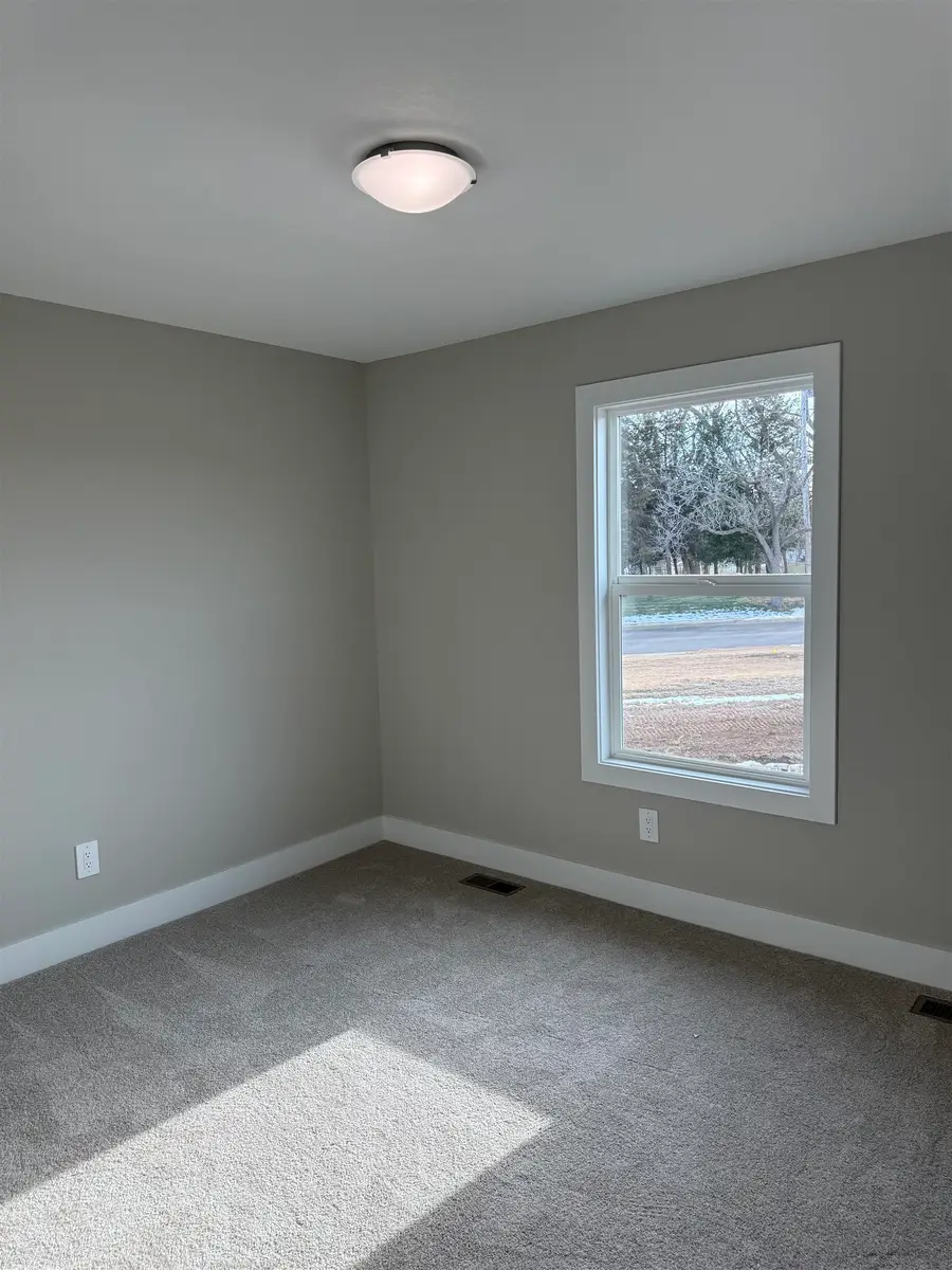 2373 S Saddle Cir, Wichita, KS 67235 - #2