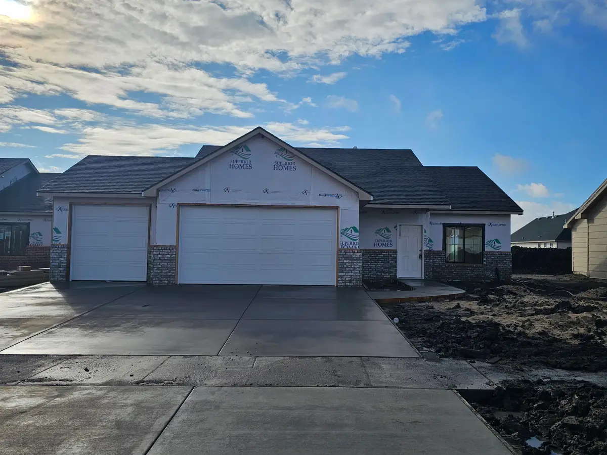 1601 Midway Ct., Valley Center, KS 67147 - Image #1