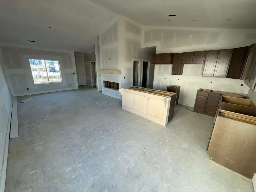 1601 Midway Ct., Valley Center, KS 67147 - #3