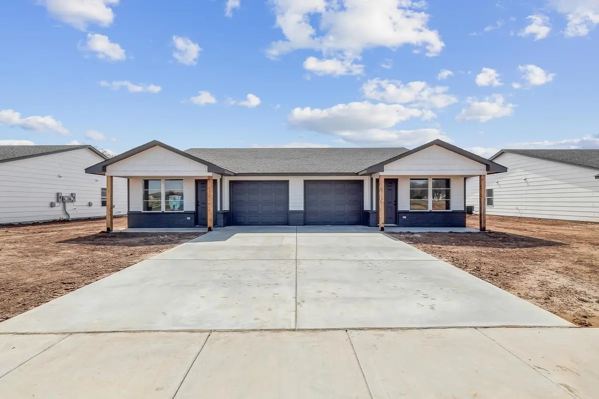 931 Arrow Head St, Clearwater, KS 67026 - Image #1