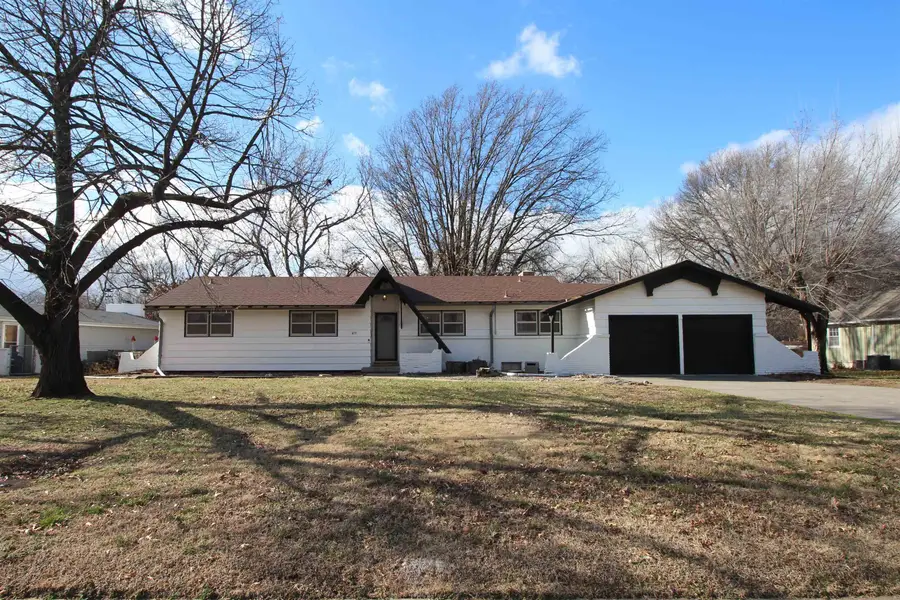1635 Pennsylvania St, El Dorado, KS 67042 - Image #2