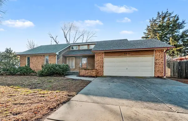 8811 W Jamesburg St, Wichita, KS 67212