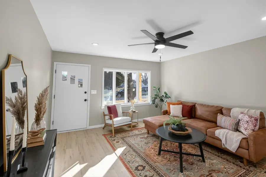 4051 S Ellis Ave, Wichita, KS 67216 - Image #2