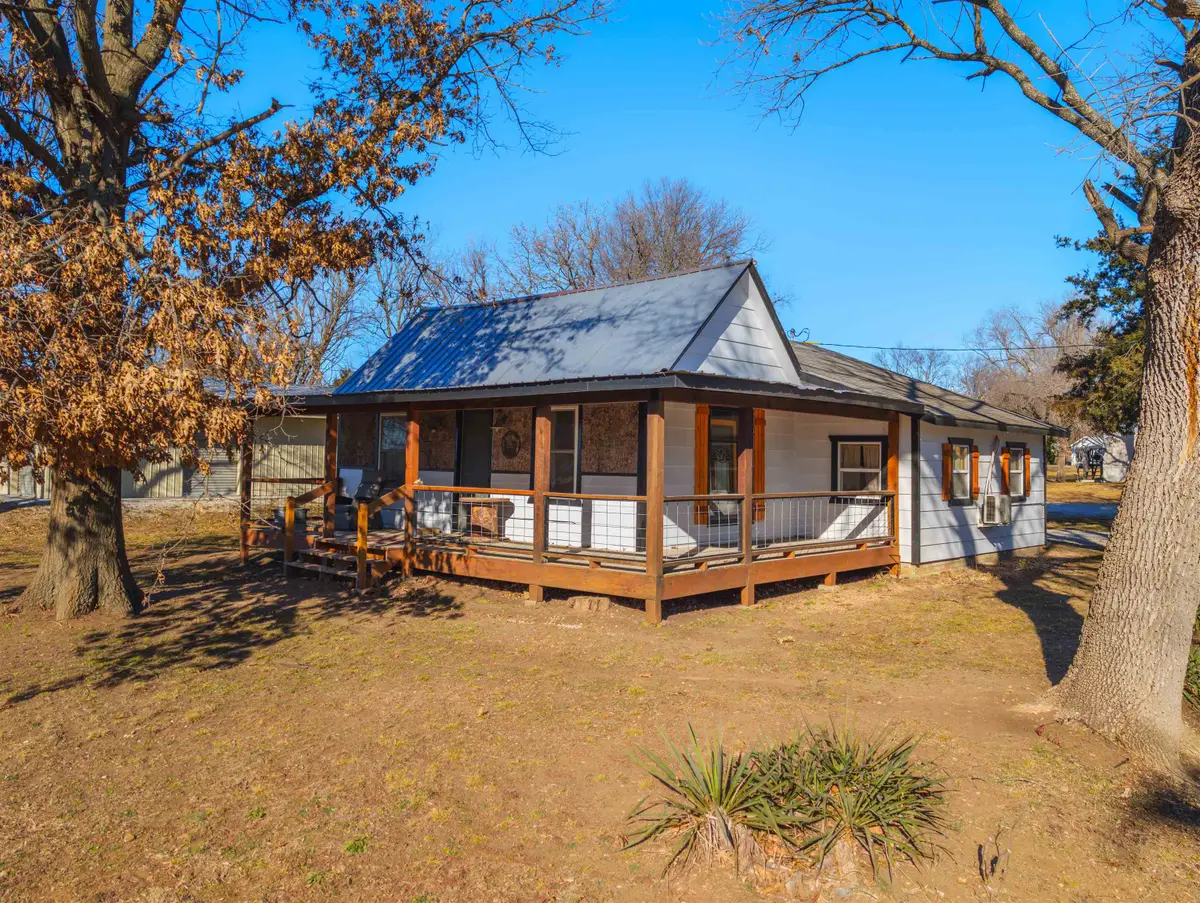 538 E Elk, Howard, KS 67349 - Image #1