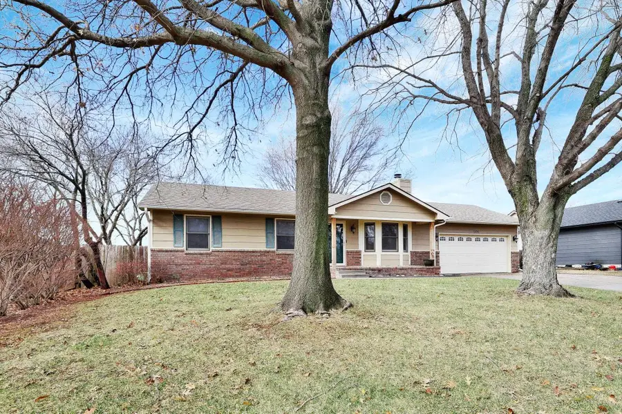 1105 Mccaskey Dr, Rose Hill, KS 67133 - Image #2