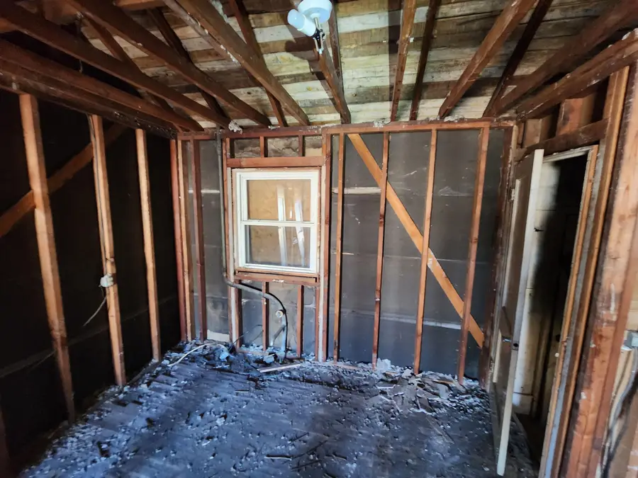 1852 N Estelle Ave, Wichita, KS 67214 - Image #3