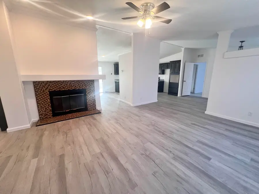 2605 W Oxberry St, Wichita, KS 67217 - Image #2