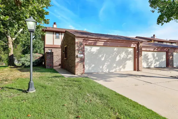 8930 W Suncrest, Wichita, KS 67212