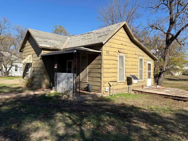 208 N Chisholm St, Caldwell, KS 67022