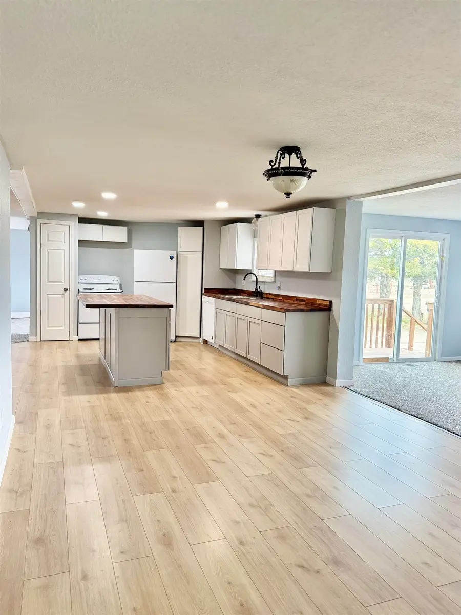 1615 E 90th St S, Haysville, KS 67060 - Image #3