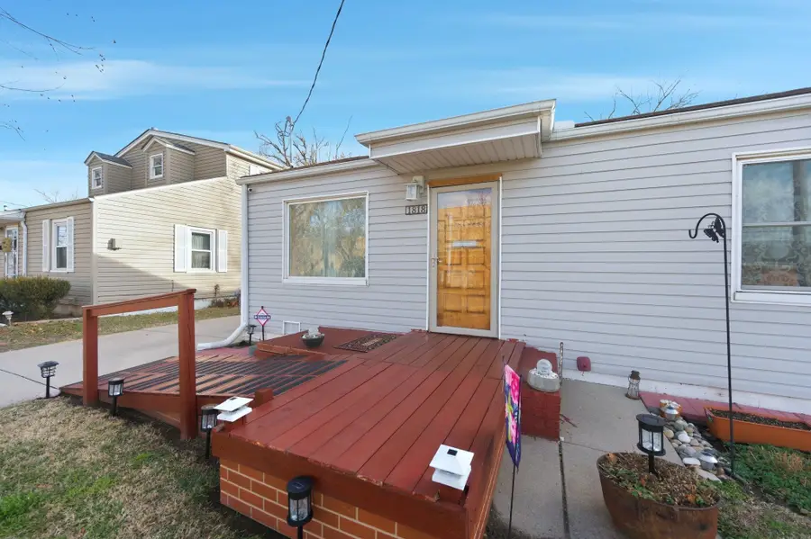 1818 N Hydraulic St, Wichita, KS 67214 - Image #2