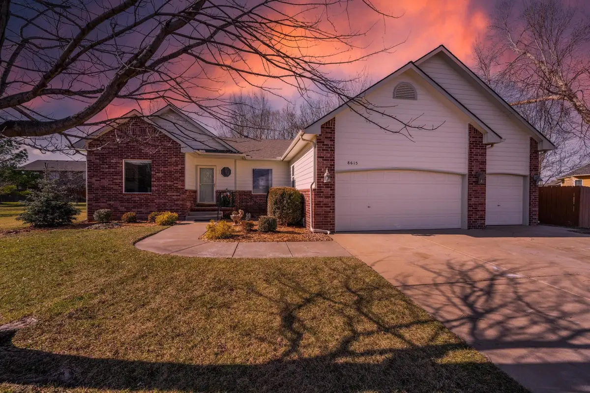 8615 W Brookview St, Wichita, KS 67205 - Image #1
