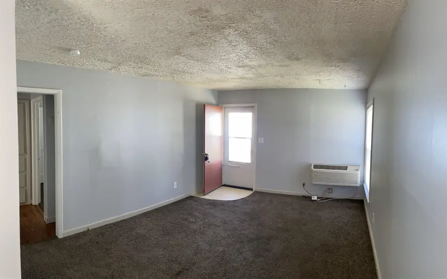 1703 S Glenn, Wichita, KS 67213 - #2