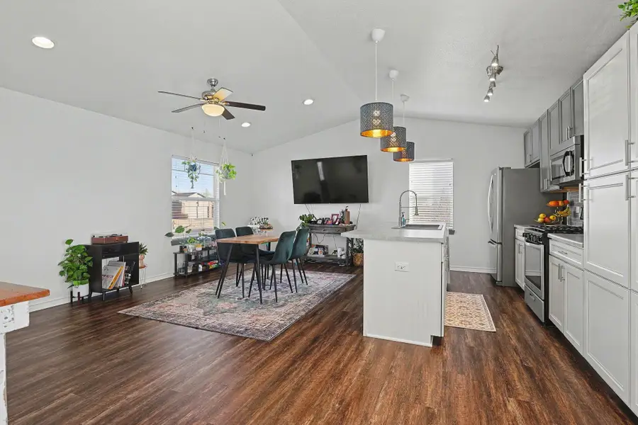 729 S Longbranch Dr, Maize, KS 67101 - Image #3