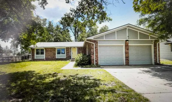 101 Brazos Dr, Goddard, KS 67052-9434