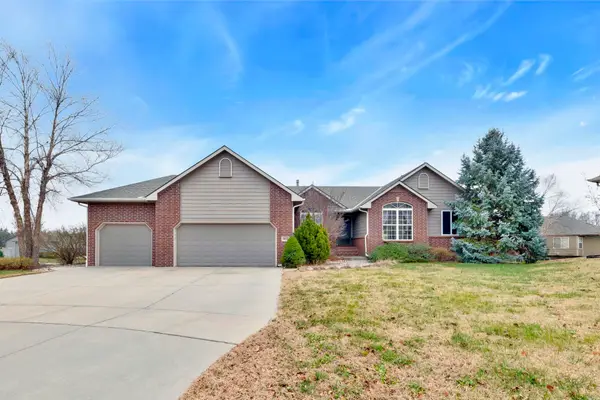 833 N Bracken Cir, Wichita, KS 67206