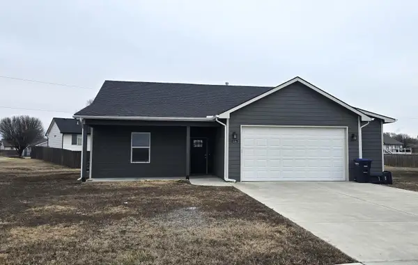 336 Deer Run Ave, El Dorado, KS 67042