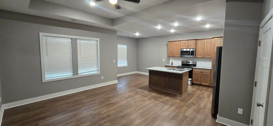 336 Deer Run Ave, El Dorado, KS 67042 - #2