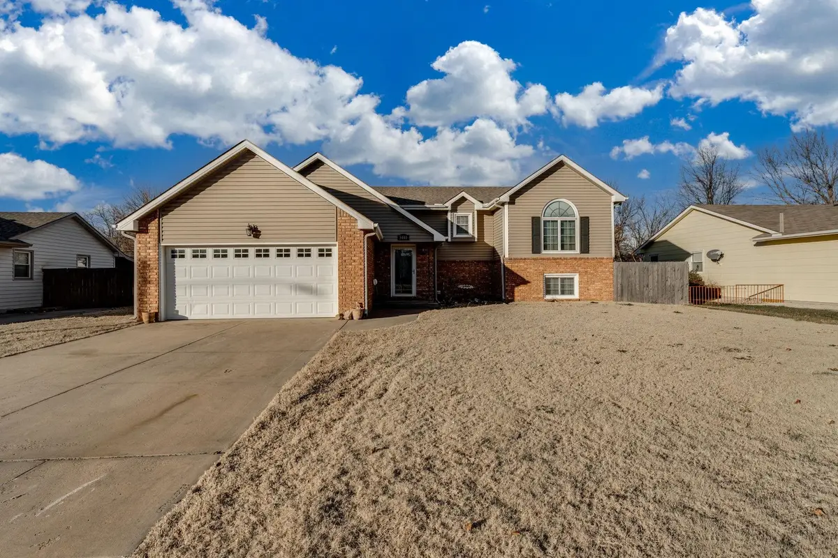 5440 S Stoneborough Ct, Wichita, KS 67217 - Image #1