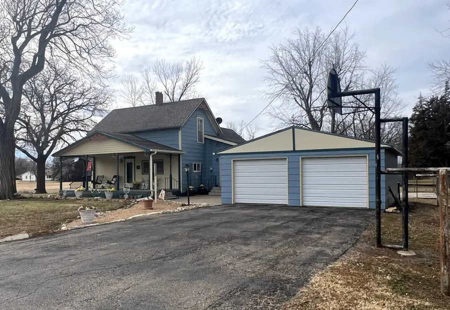 601 N Stricklers Ave, Delphos, KS 67436 - #3