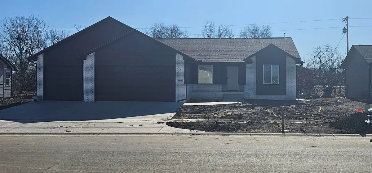 11811 E Mount Vernon Rd, Wichita, KS 67207 - Image #1