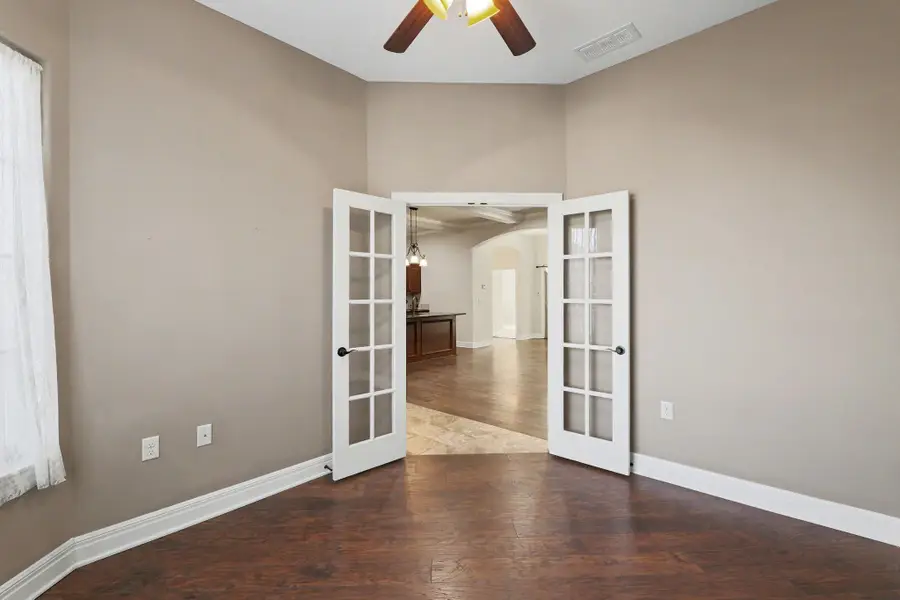 705 W Cottonwood, Valley Center, KS 67147 - Image #3