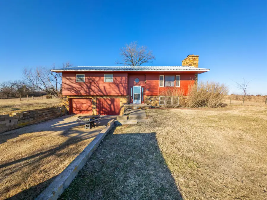 1636 Rock, Howard, KS 67349 - Image #3