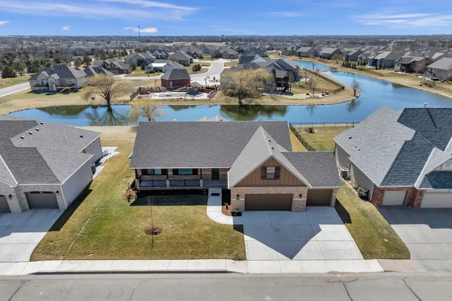 7905 E Turquoise Trl, Bel Aire, KS 67226 - Image #2