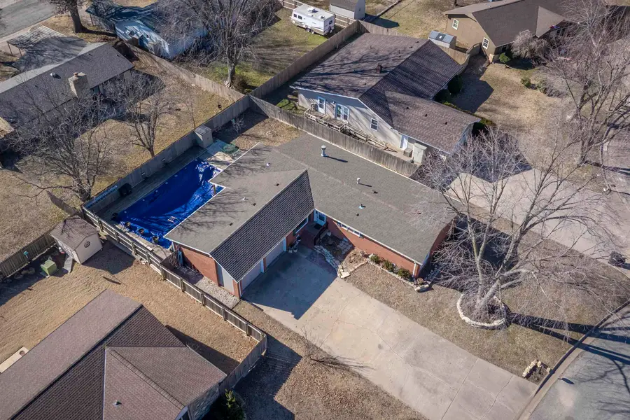 1029 Highland Dr, Arkansas City, KS 67005 - Image #3