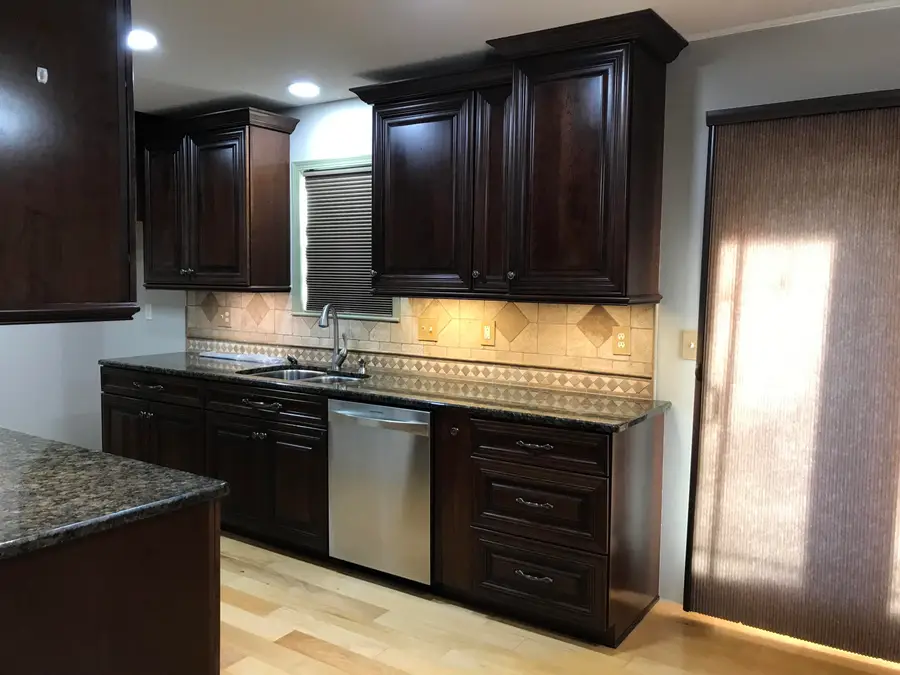 2053 S Crestline Ct, Wichita, KS 67209 - Image #3