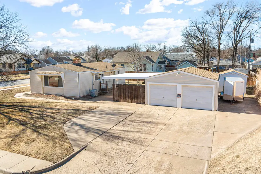 315 E Republic Ave, Salina, KS 67401 - Image #2
